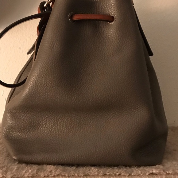 Dooney and Bourke draw string bag elephant color - Picture 2 of 2